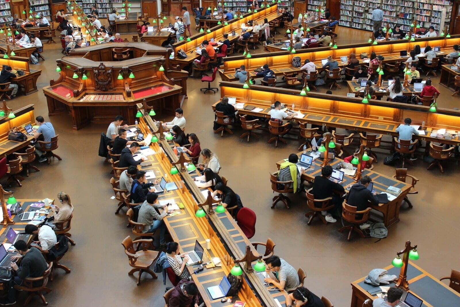 The Future of Giving: Philanthropy 2.0 & Predictive Donor Analytics